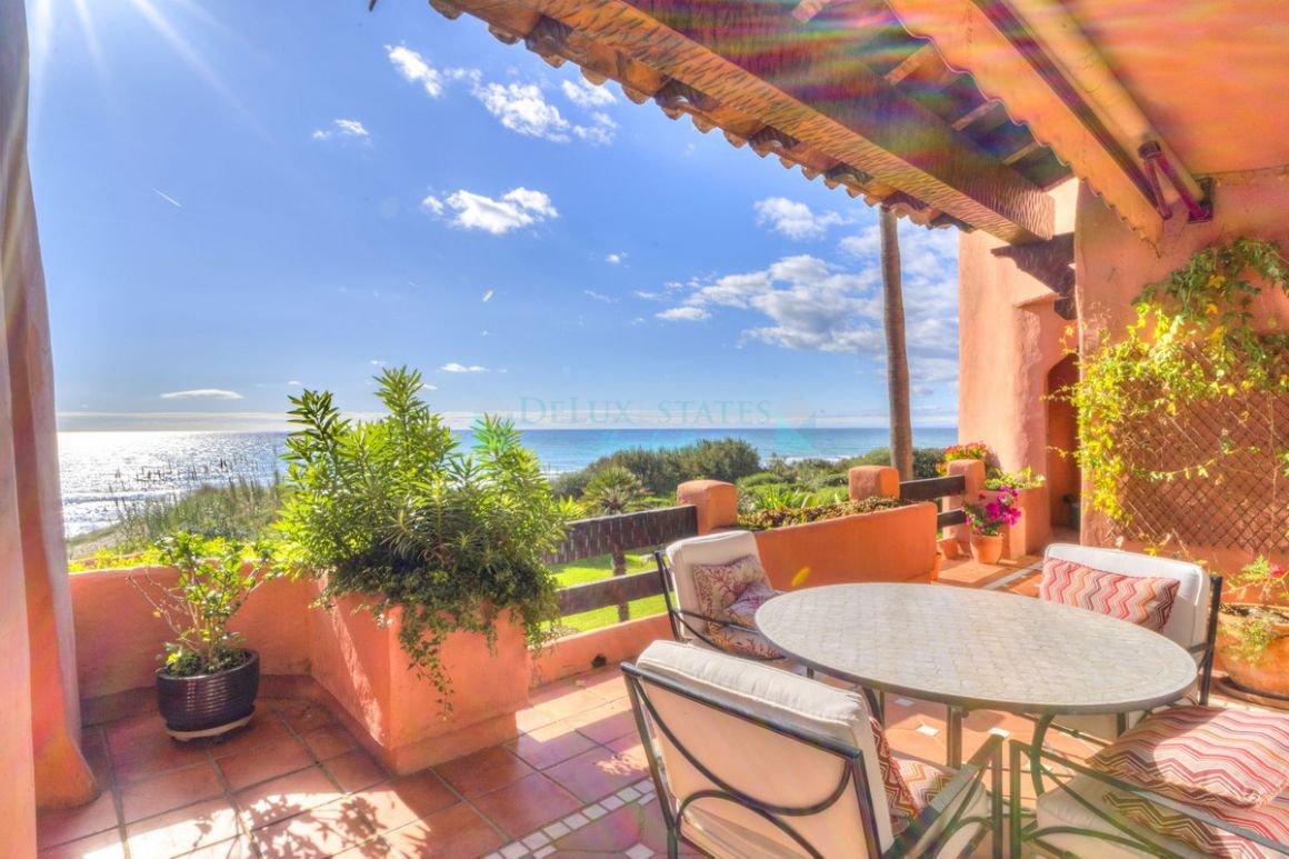 Apartment for sale in  Las Chapas, Marbella East