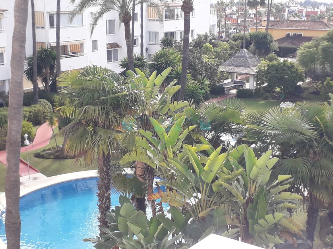 Ground Floor Apartment for rent in  Atalaya, Estepona