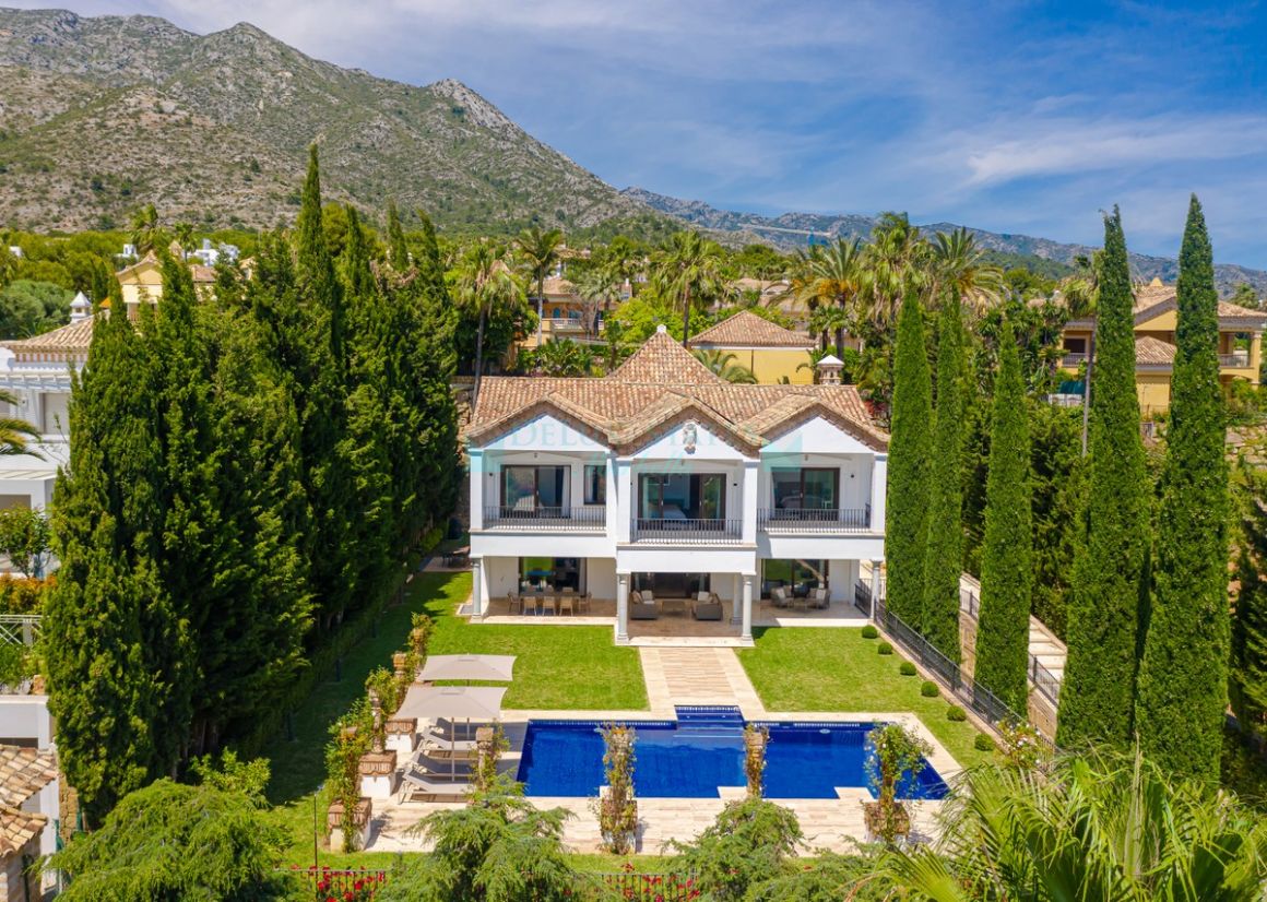 Villa for rent in  Sierra Blanca, Marbella Golden Mile