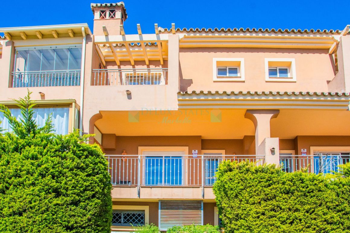 Town House in La Mairena, Marbella East