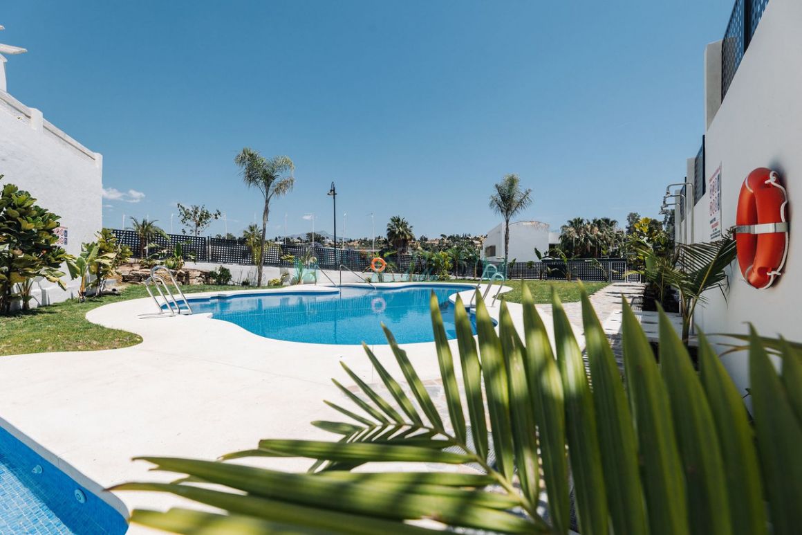 Town House for rent in  New Golden Mile, Estepona
