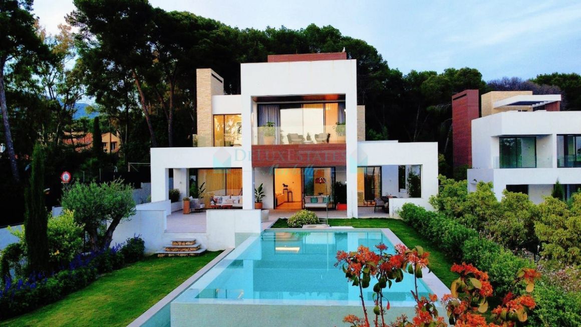 Villa for sale in Marbella Golden Mile