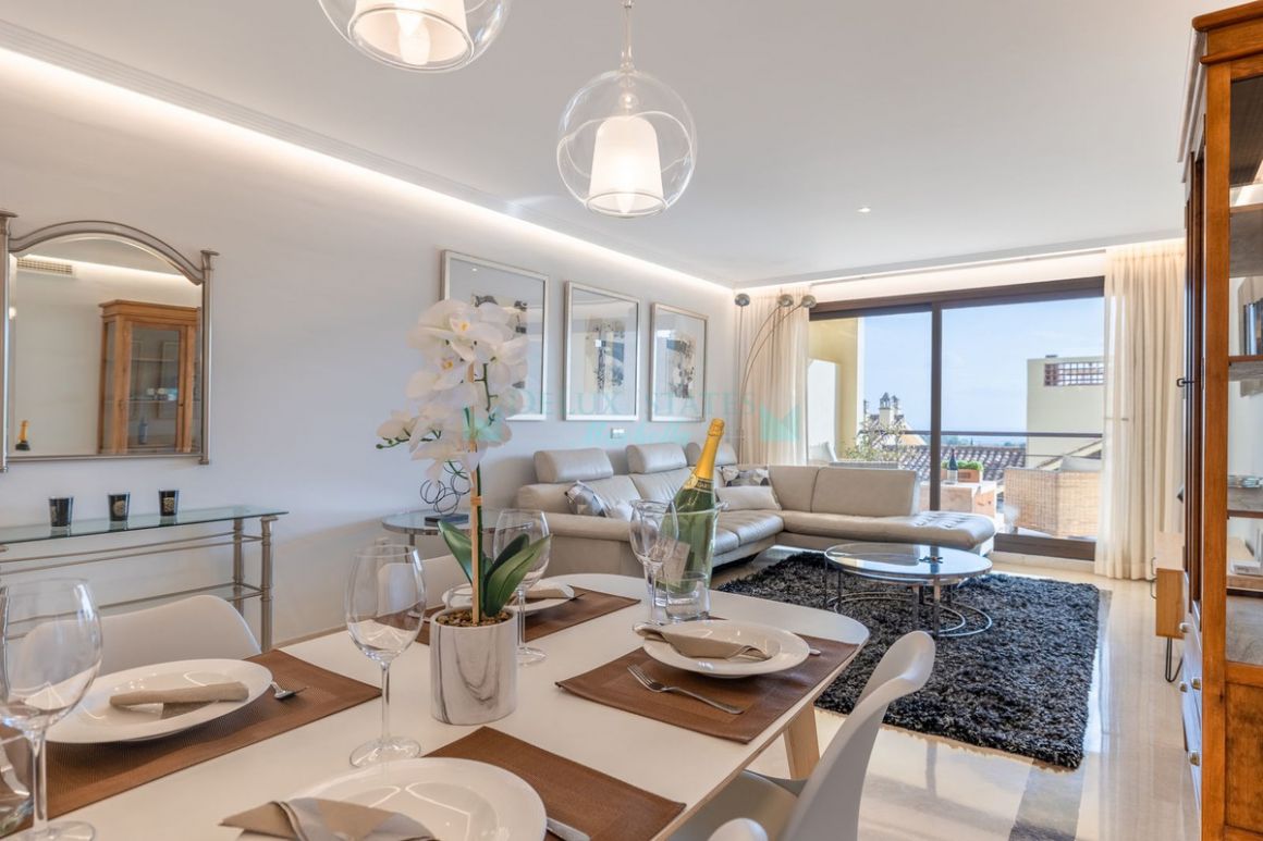 Ground Floor Apartment for sale in  Los Arqueros, Benahavis