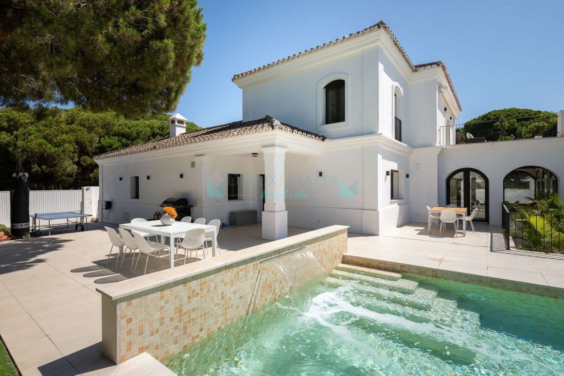 Villa for rent in  Marbesa, Marbella East