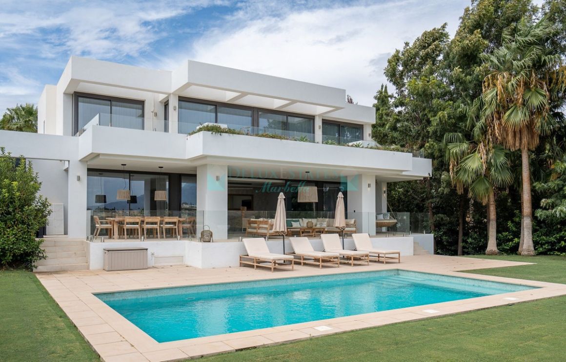 Villa in Los Flamingos, Benahavis