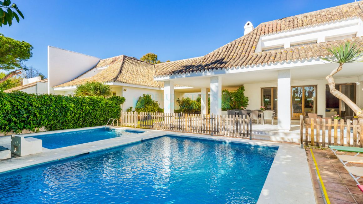 Villa for rent in Marbella - Puerto Banus