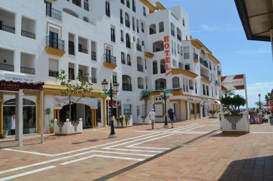 Shopping Centre for rent in Marbella - Puerto Banus