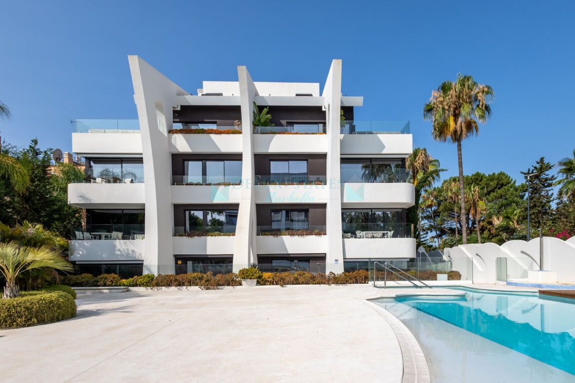 Apartment in Carib Playa, Marbella East