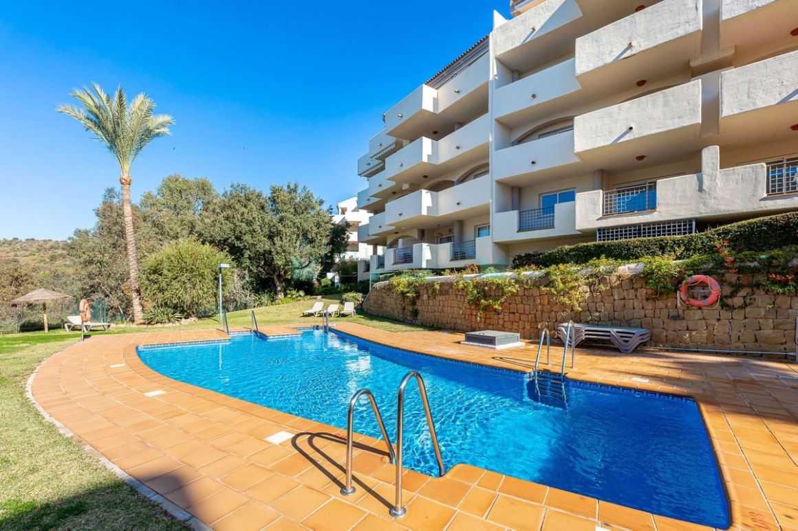 Ground Floor Apartment for rent in  Elviria, Marbella East