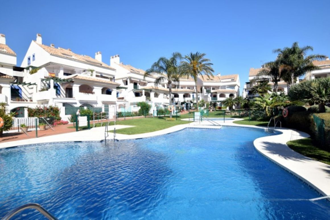 Ground Floor Apartment for sale in San Pedro de Alcantara