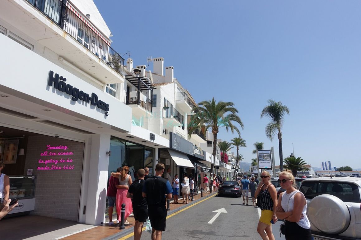 Shopping Centre for sale in Marbella - Puerto Banus