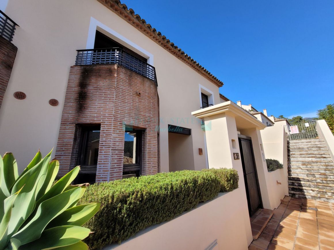 Town House in Benahavis