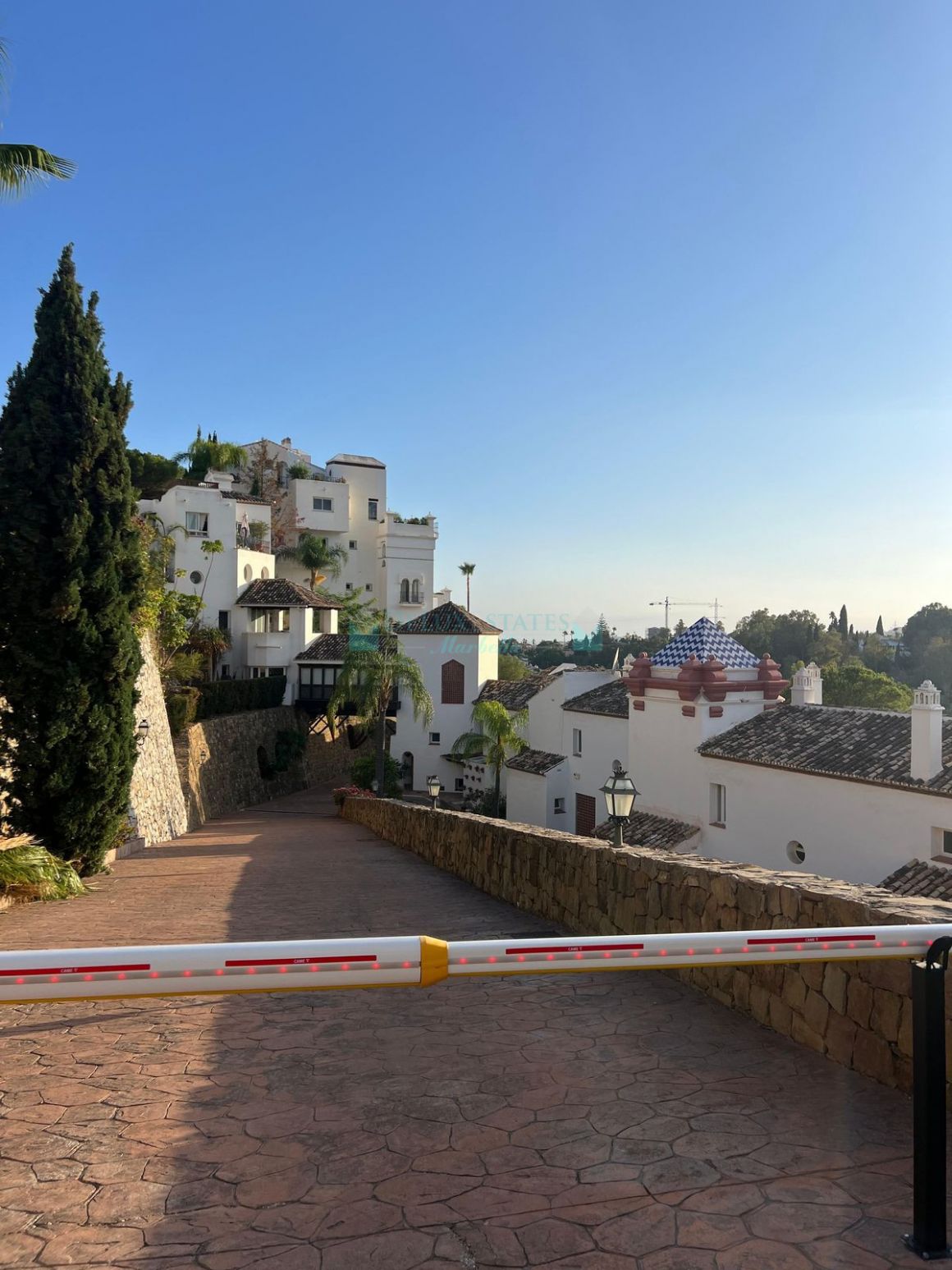 Town House for sale in  La Quinta, Benahavis