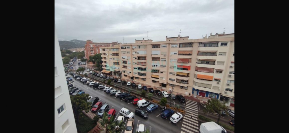 Apartment for sale in Estepona