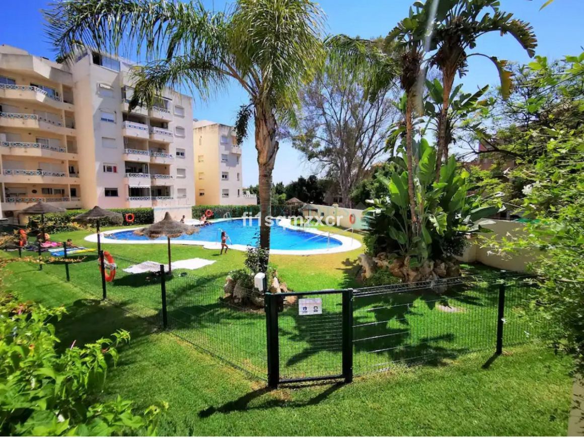 Apartamento en El Rosario, Marbella Este