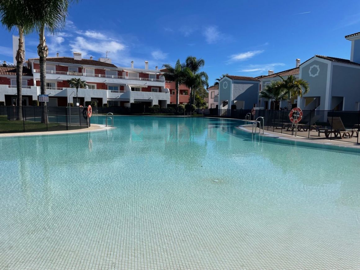 Ground Floor Apartment for sale in  New Golden Mile, Estepona