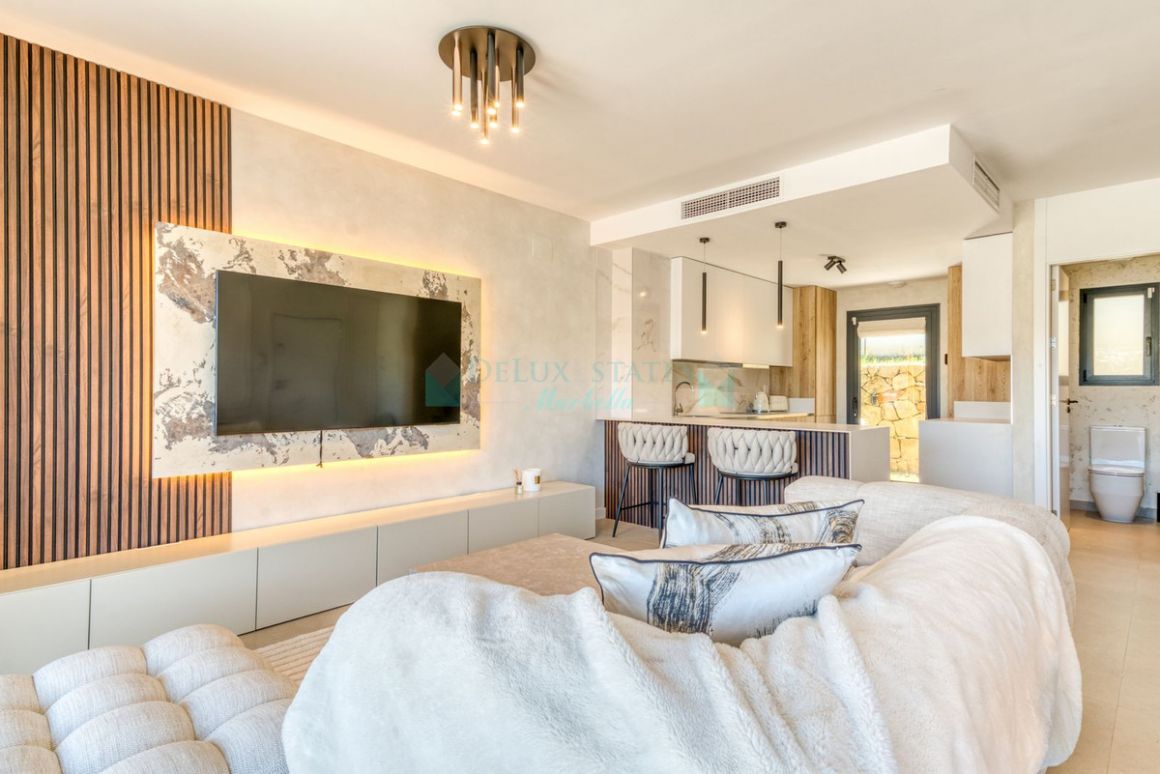 Town House for sale in  Atalaya, Estepona