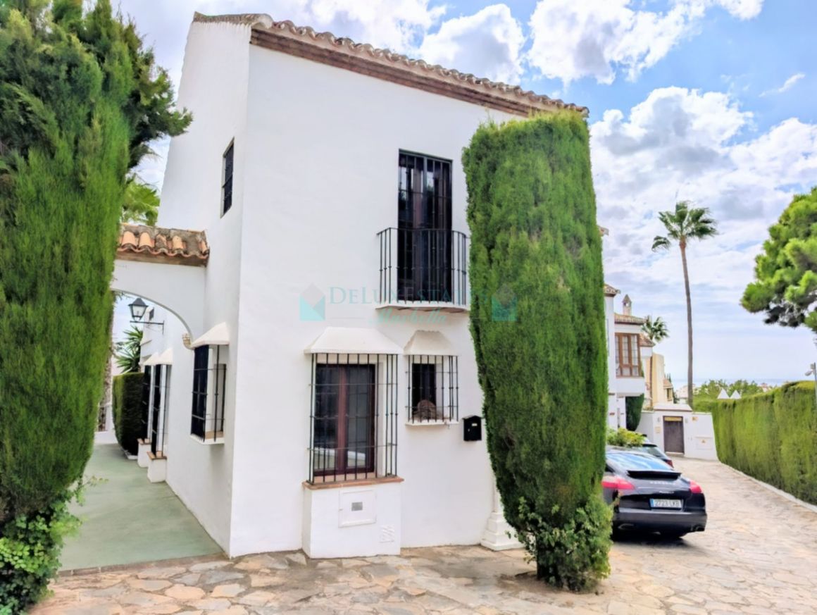 Town House for sale in  Nagüeles, Marbella Golden Mile
