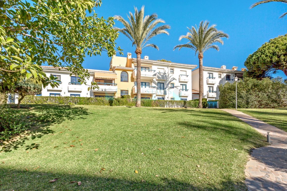 Apartamento Planta Baja en Cabopino, Marbella Este