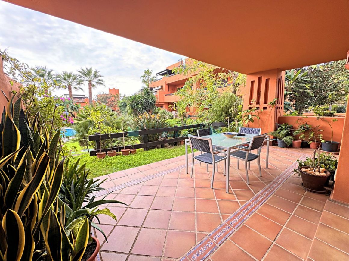 Apartamento Planta Baja en Estepona