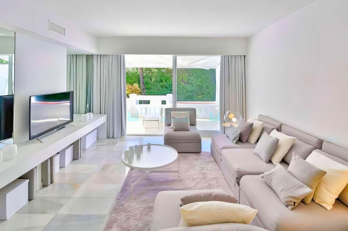 Ground Floor Apartment for sale in Marbella - Puerto Banus