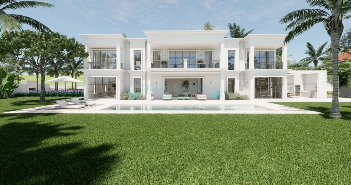 Villa for sale in  El Paraiso, Estepona