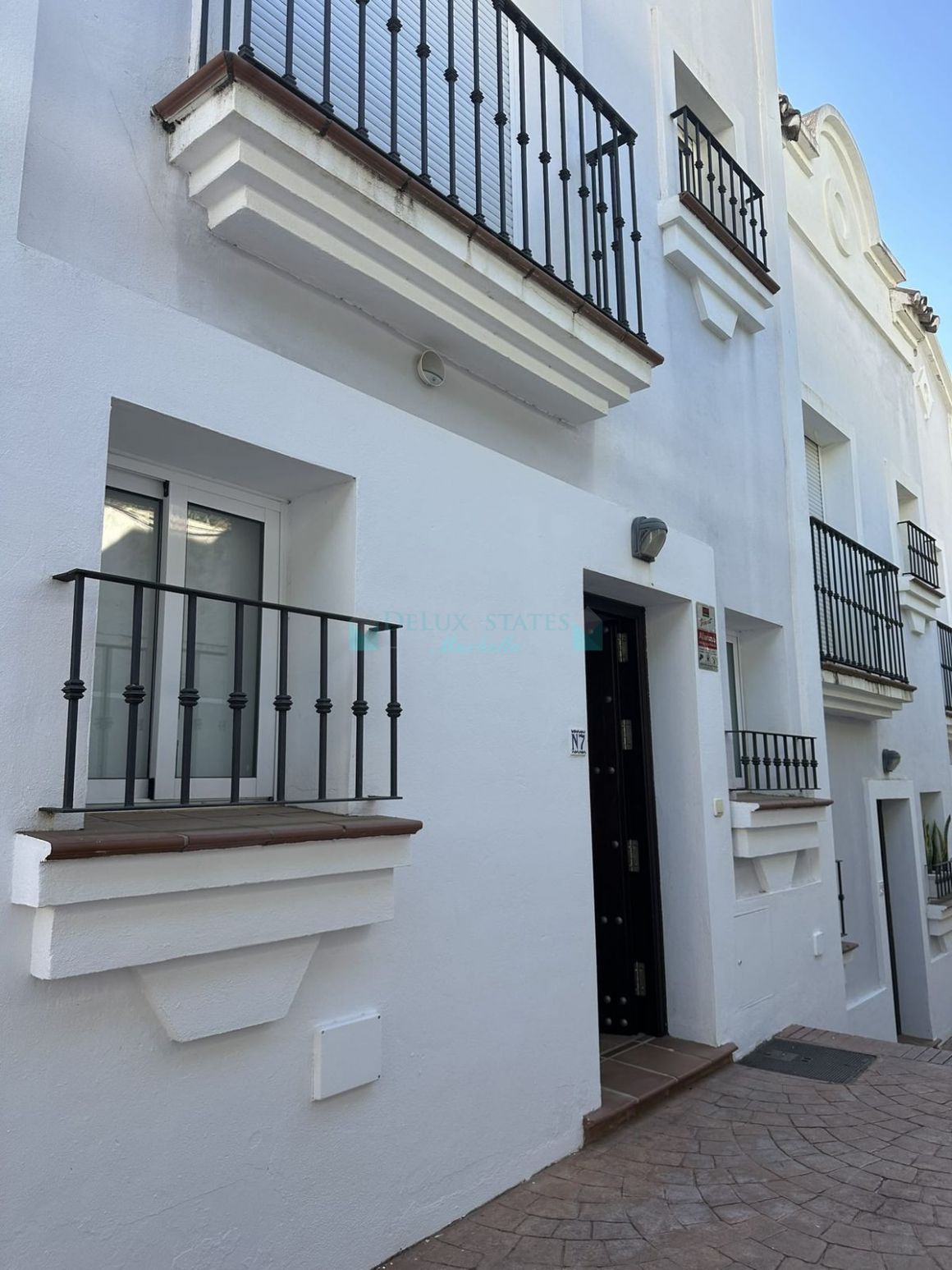 Town House for rent in Benahavis