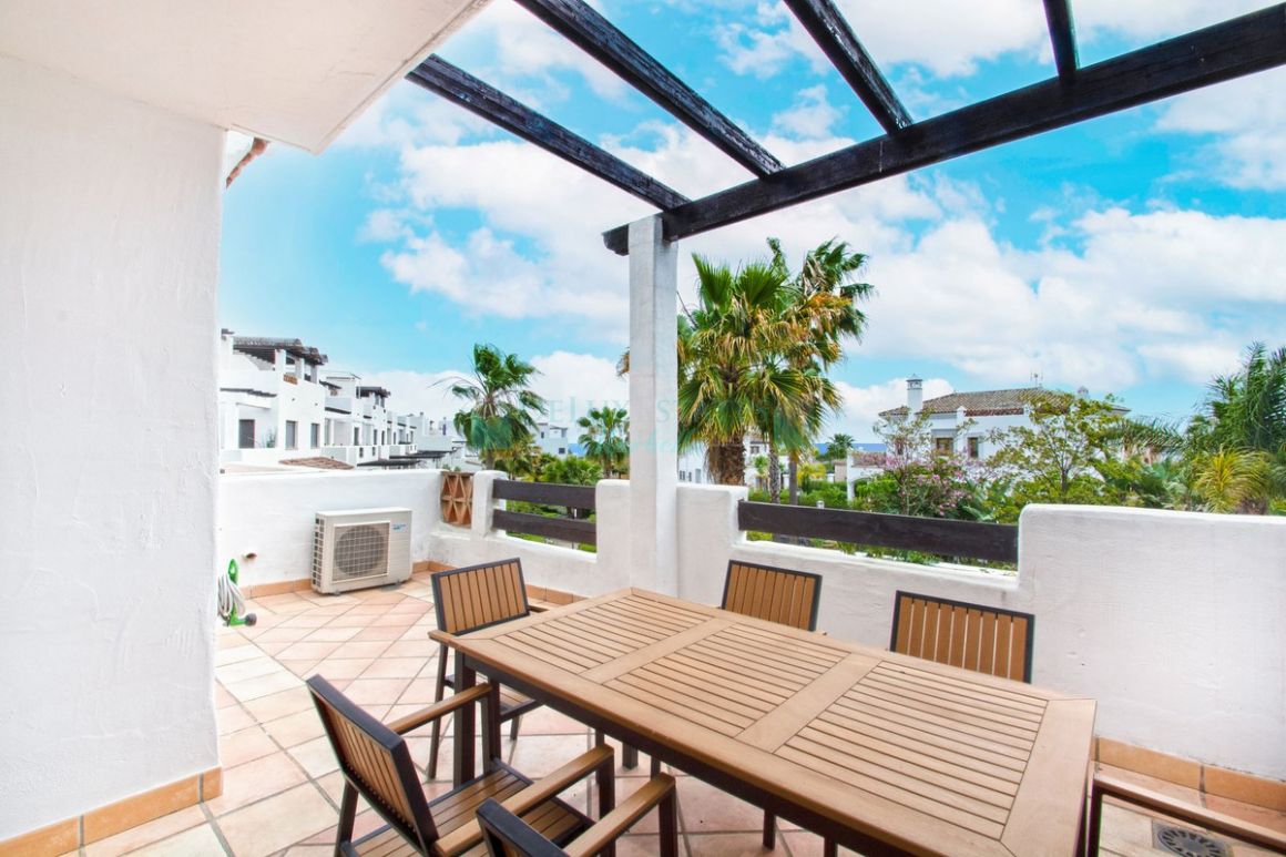 Apartamento en venta en  Selwo, Estepona