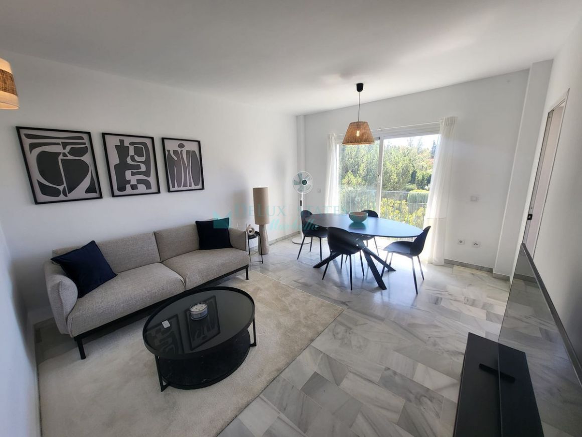 Apartment for sale in  Guadalmina Baja, San Pedro de Alcantara