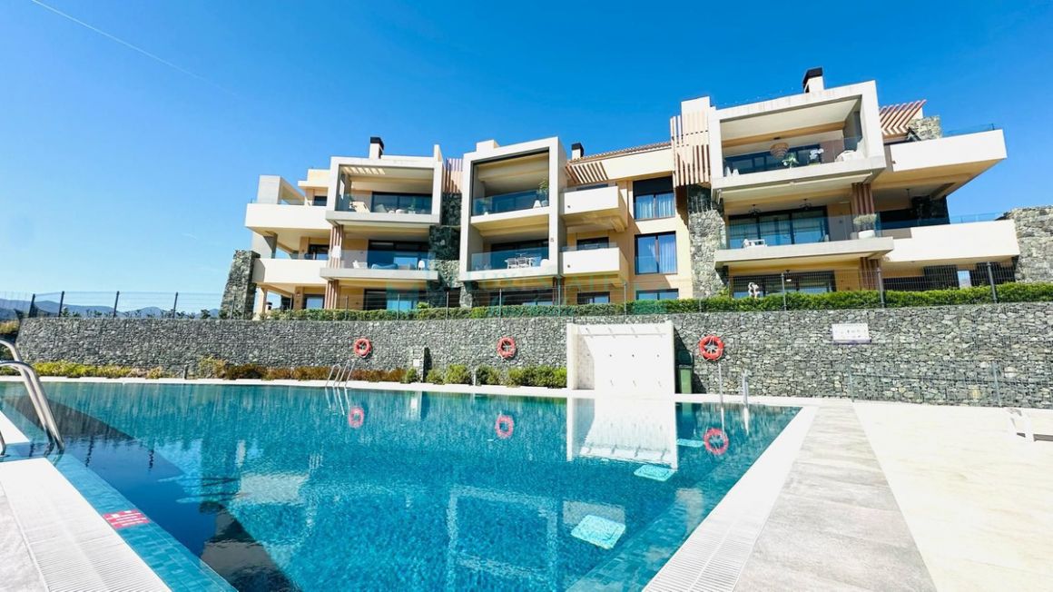 Apartamento en venta en  La Quinta, Benahavis