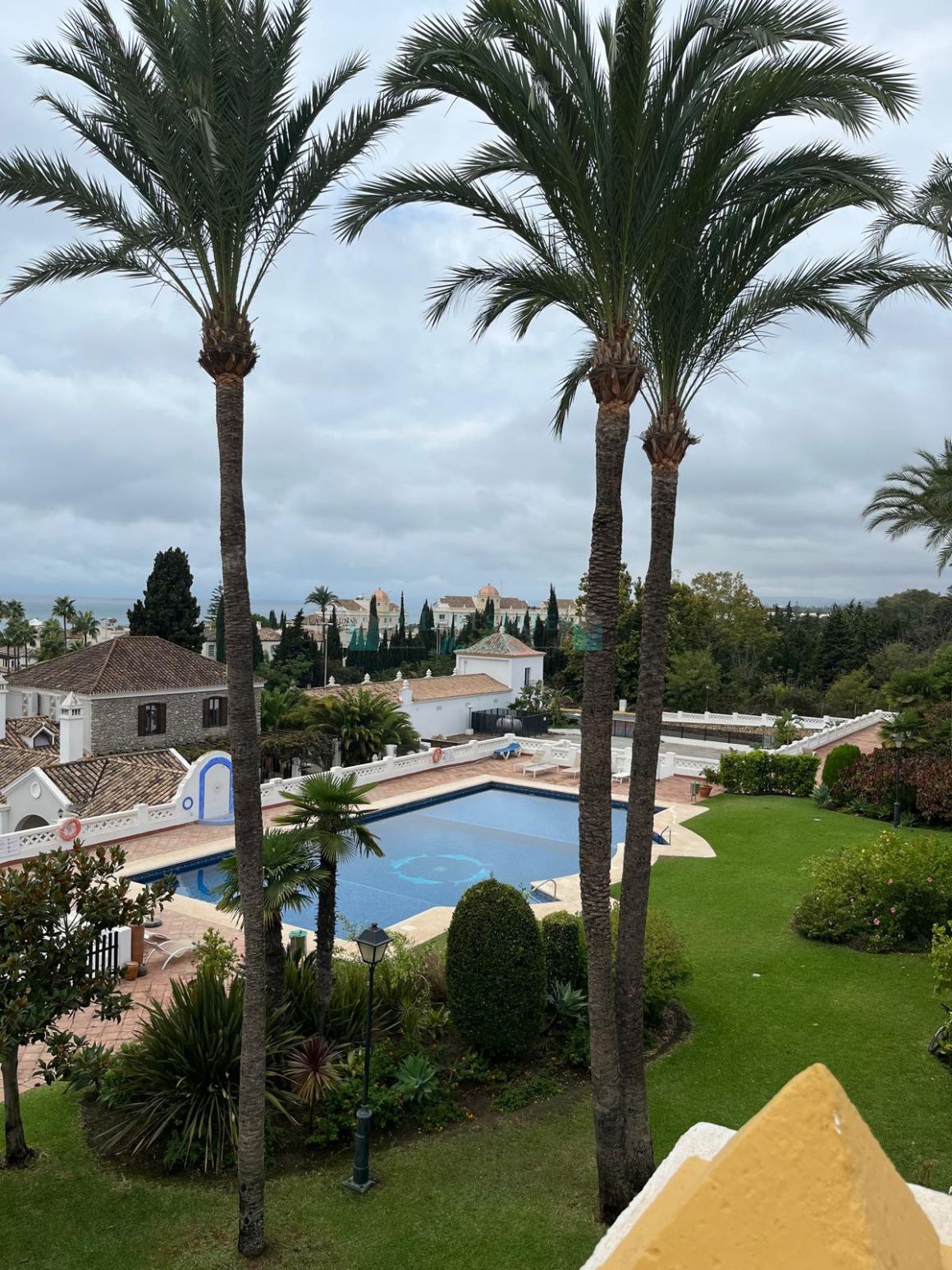Town House for rent in Estepona