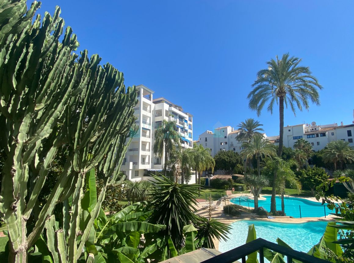 Apartment for rent in Marbella - Puerto Banus