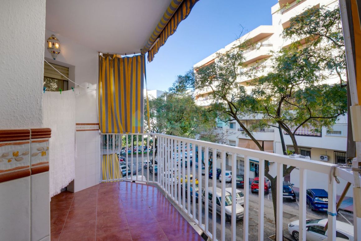 Apartment for sale in Estepona