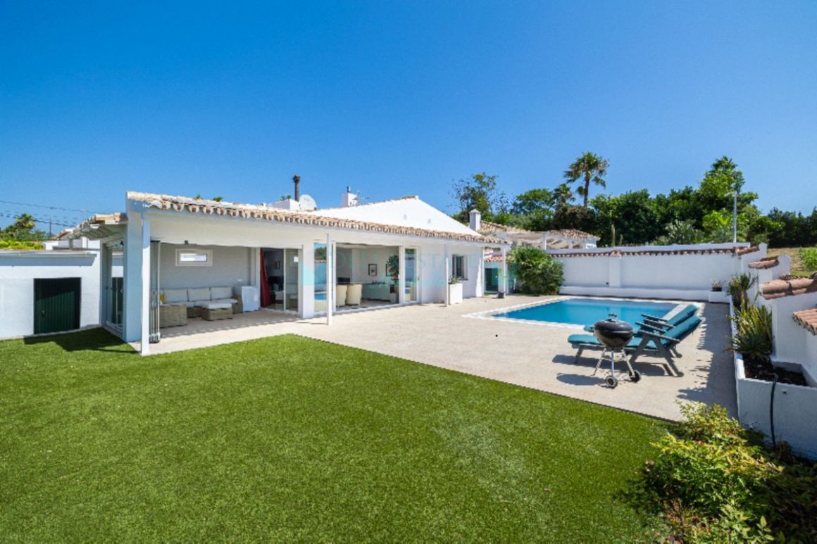 Villa for sale in San Pedro de Alcantara