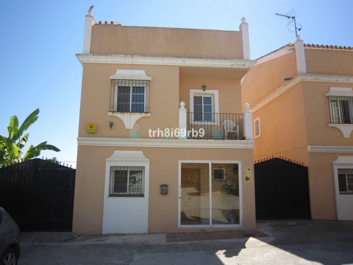 Town House for sale in  Bel Air, Estepona