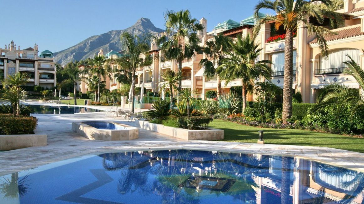 Ground Floor Apartment for rent in Marbella Golden Mile