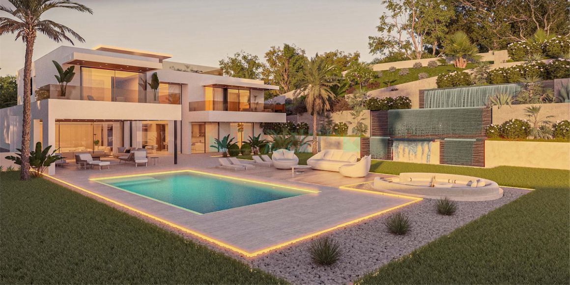 Villa for sale in  Elviria, Marbella East