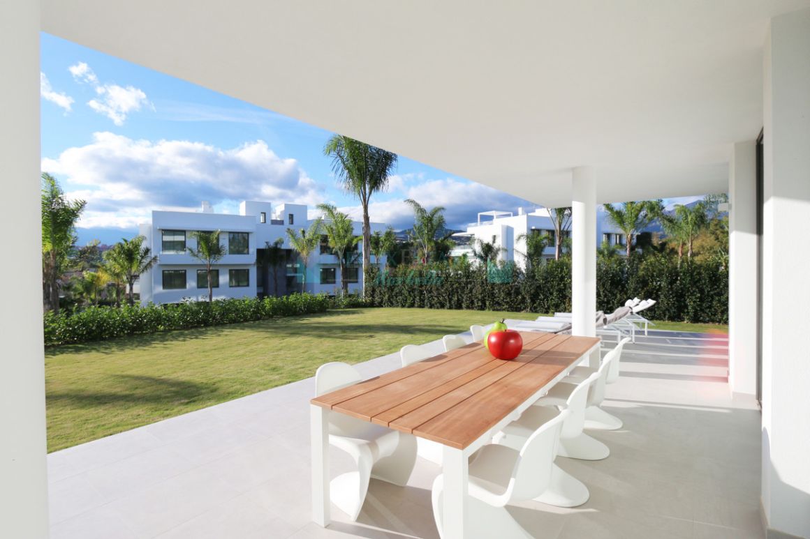 Ground Floor Apartment for rent in Benahavis