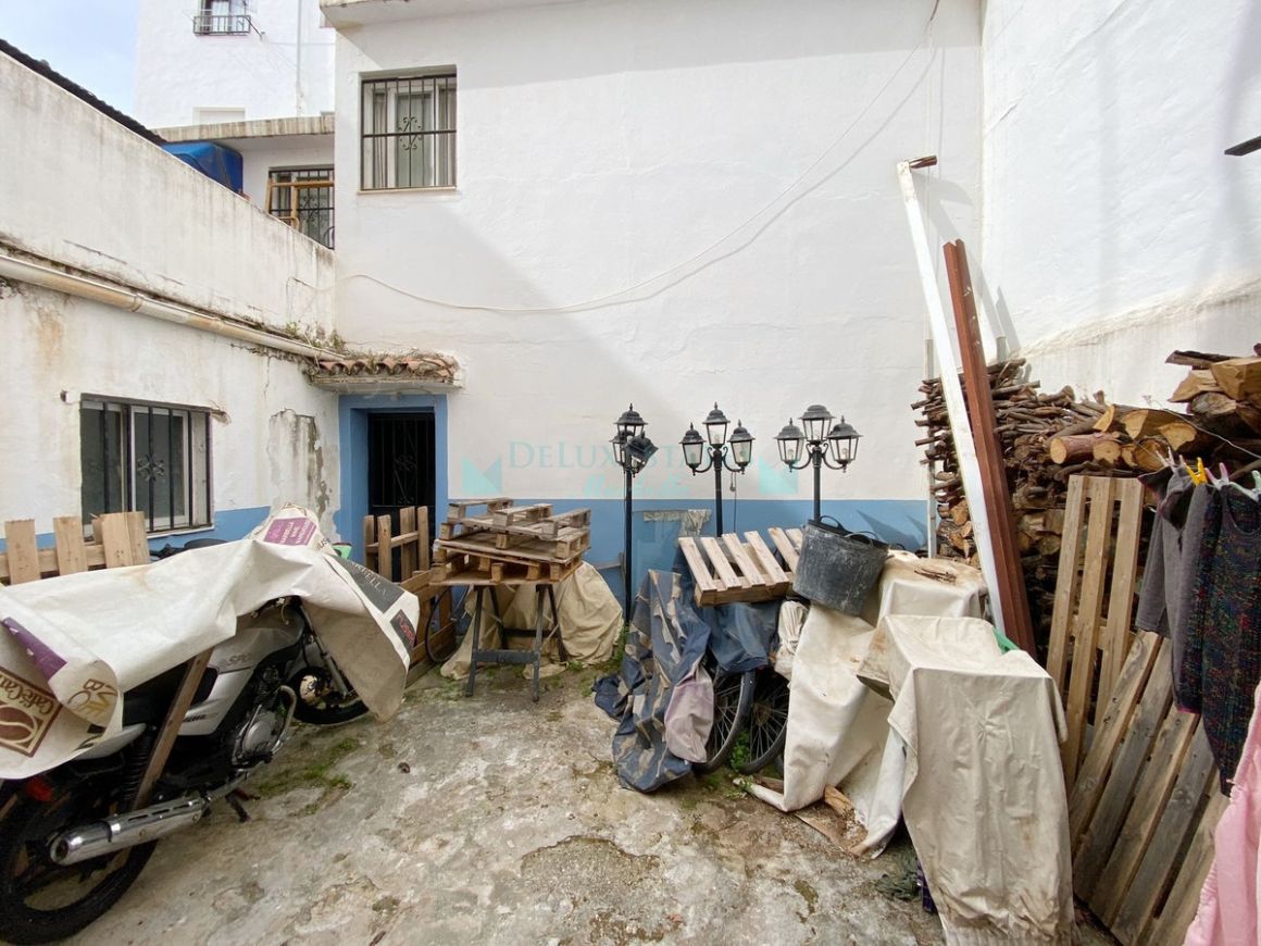 Town House for sale in Marbella