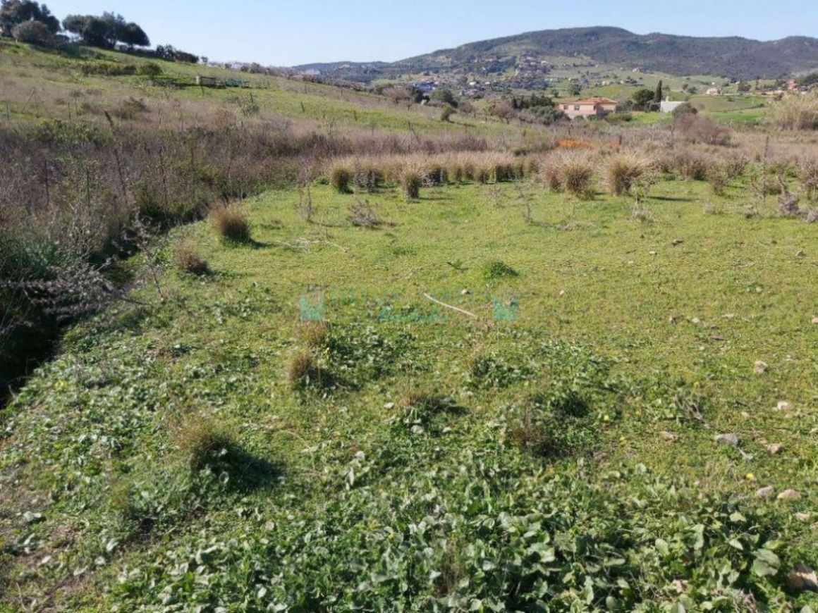 Plot for sale in Estepona