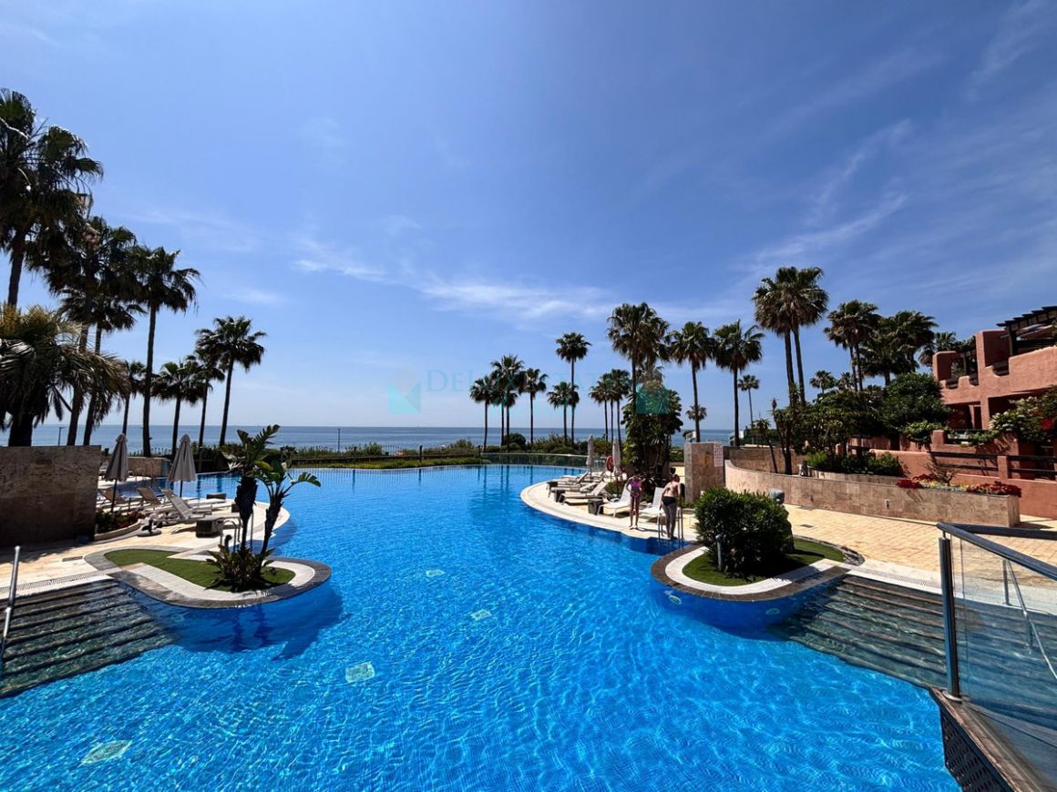 Ground Floor Apartment for sale in Estepona