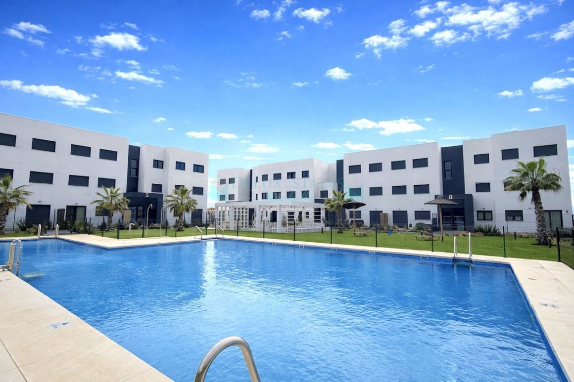 Apartamento Planta Baja en venta en Estepona