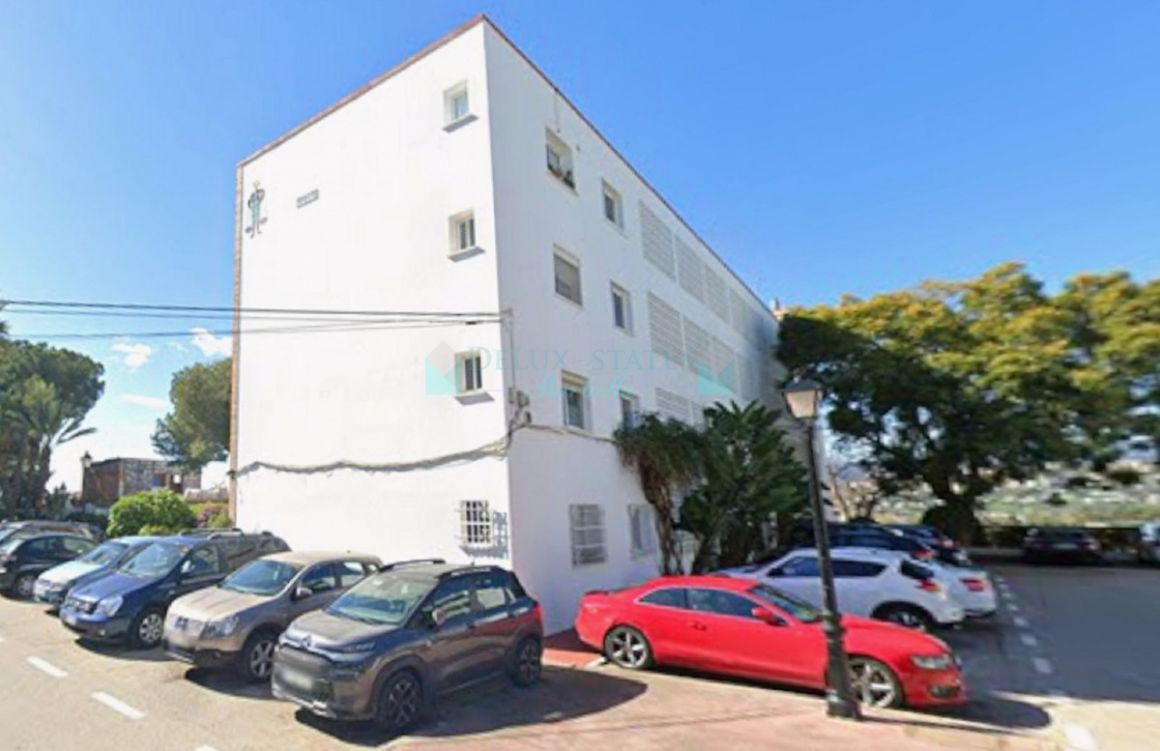 Studio for sale in Nueva Andalucia