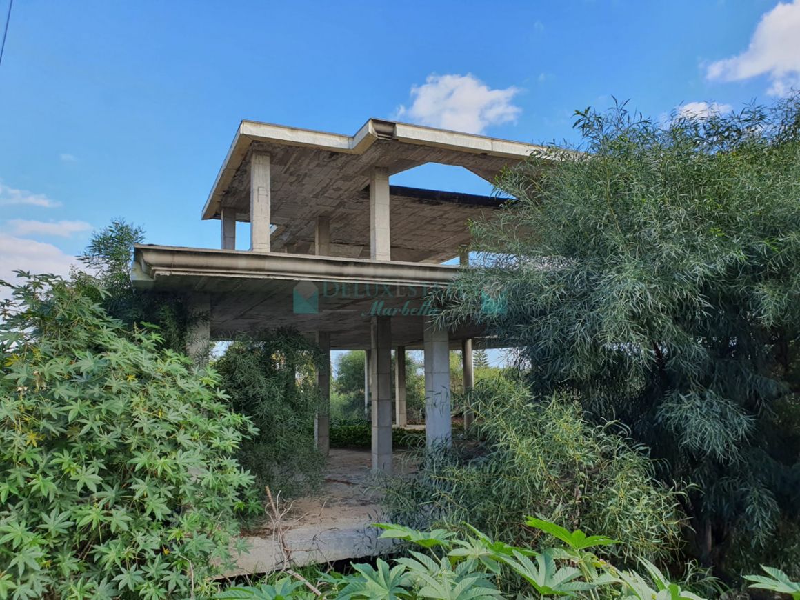 Residential Plot in Estepona