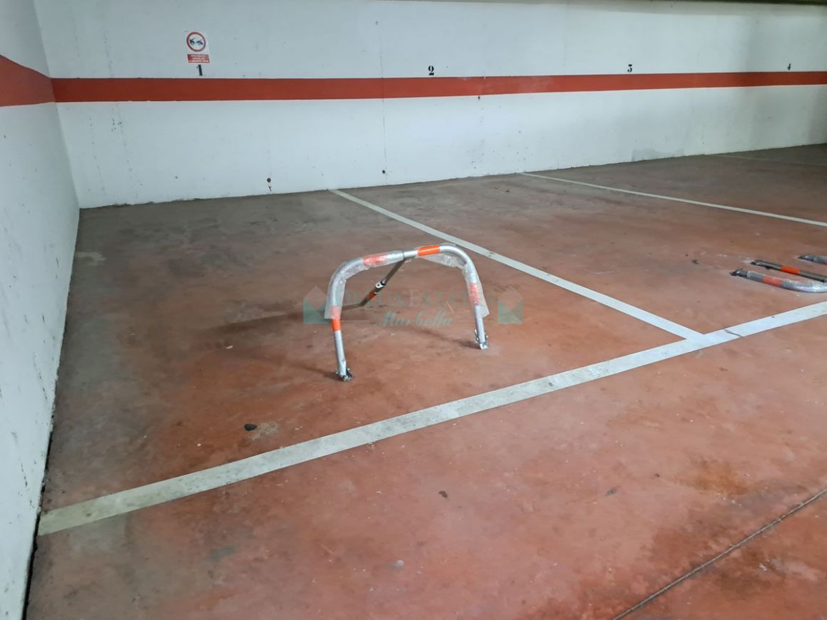 Parking in New Golden Mile, Estepona