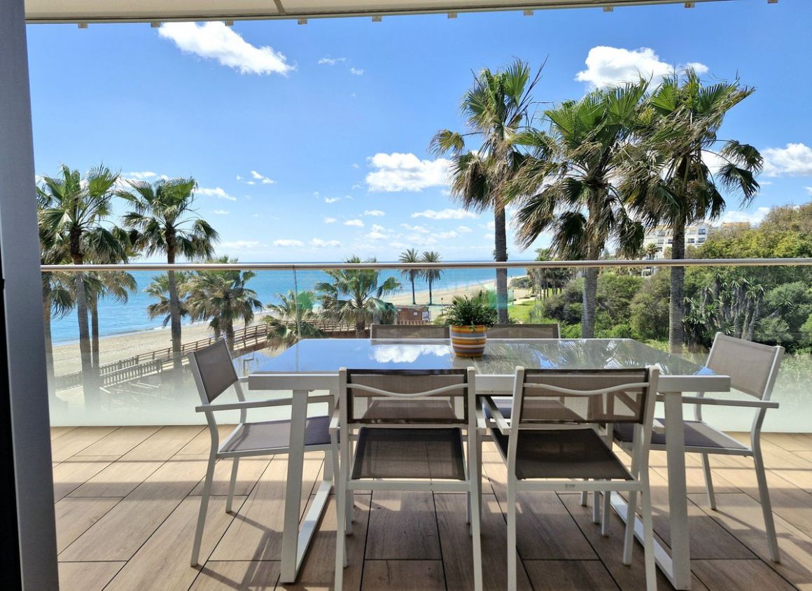 Apartment for sale in Estepona