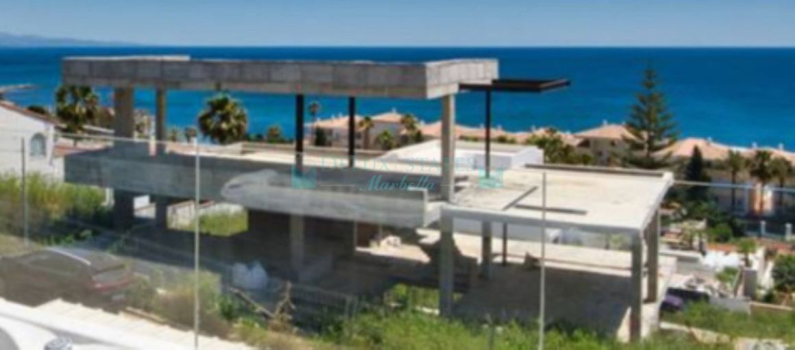 Residential Plot in Estepona