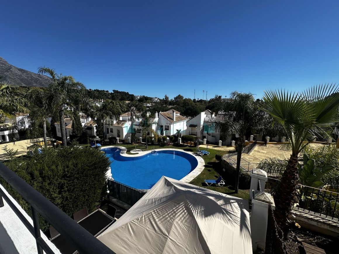Apartment for sale in Nueva Andalucia