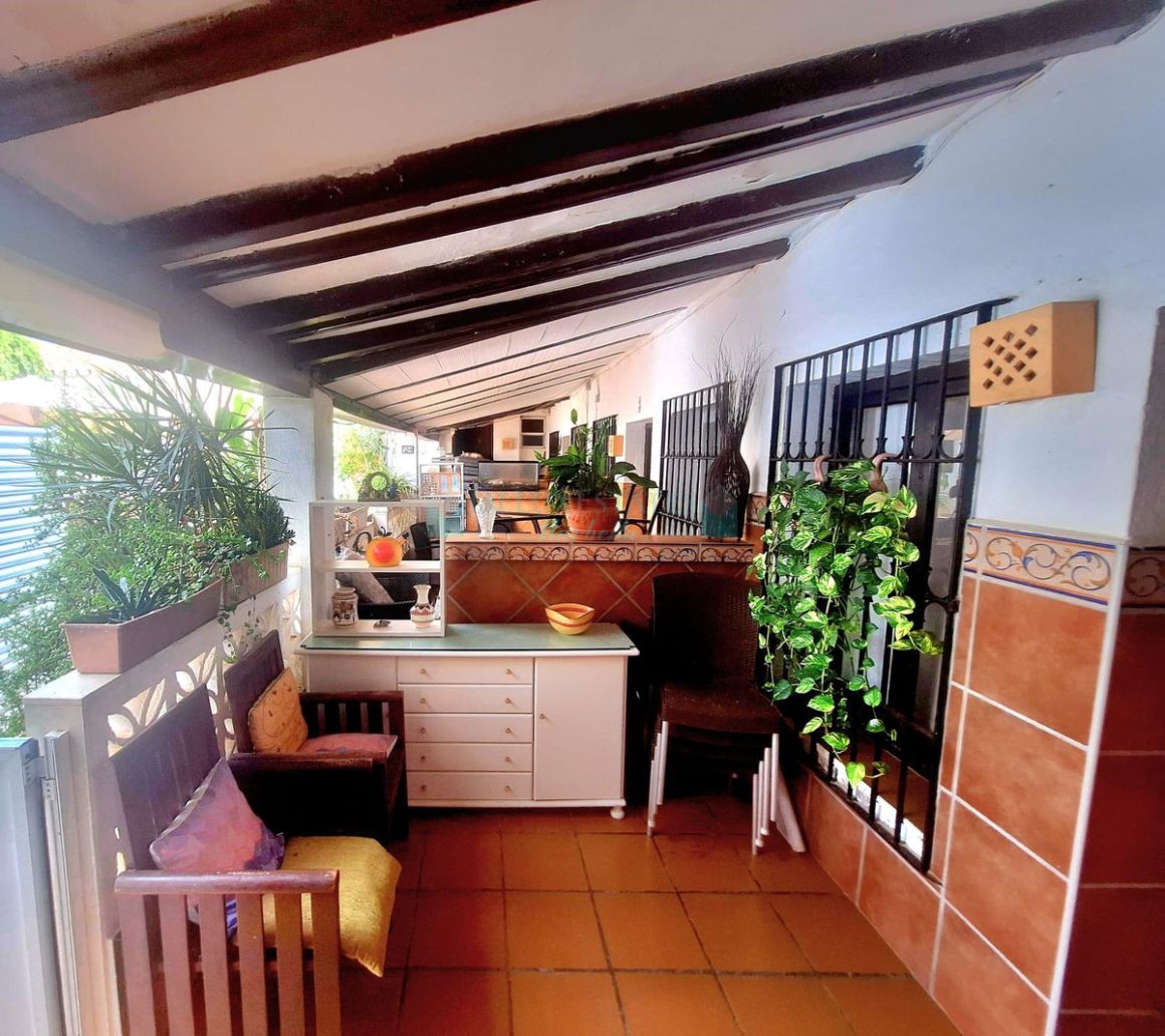 Villa en venta en  Costabella, Marbella Este
