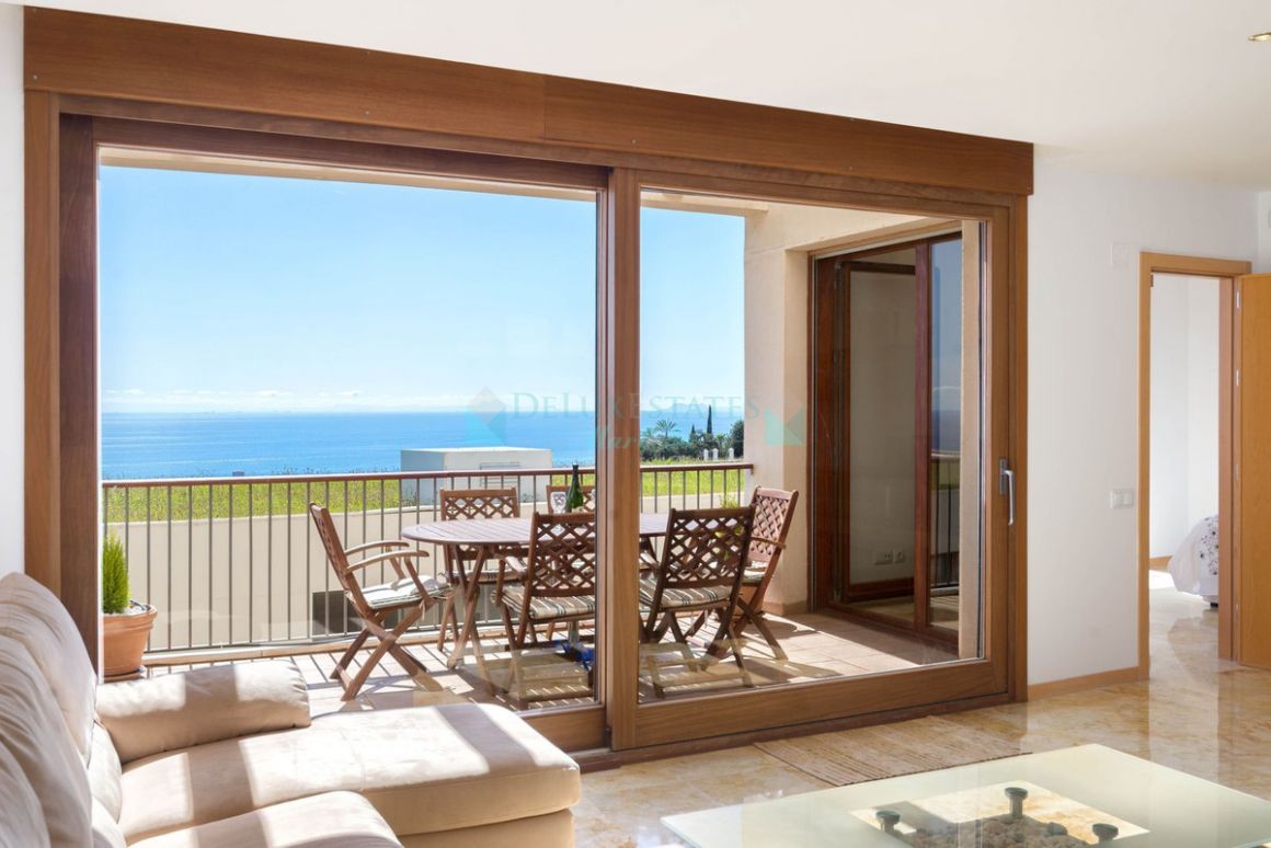 Apartment in Los Altos de los Monteros, Marbella East
